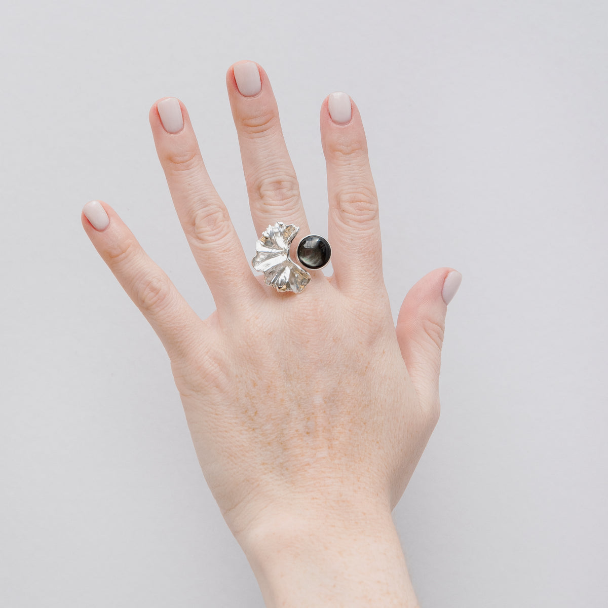 Anillo Geranio Piedra